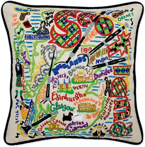 Vista 39 de Catstudio Portland (Oregon) - Almohada decorativa bordada