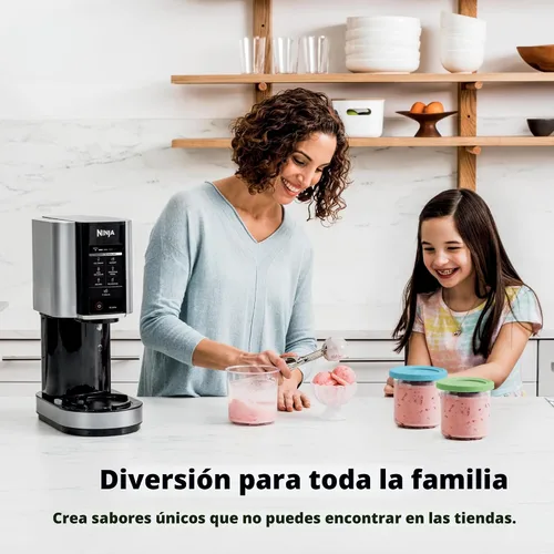 Vista 2 de Ninja CREAMi Paquete de Máquina para Hacer Helados Incluye (4) Recipientes de 16 oz. para Gelato, Mezclas, Batidos, Sorbete, Cuencos de Batidos