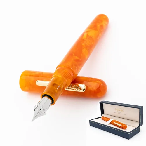 Vista 24 de Pluma estilográfica Conklin All American en negro – Punta ancha, diseño audaz y calidad premium – Regalo ideal para profesionales y entusiastas