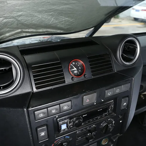 Vista 4 de YIWANG coche interior salpicadero reloj alrededor decoración anillo Trim pegatinas para Land Rover Defender 90 110 2008-2018 (rojo)