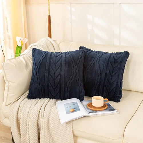 Vista 10 de YUSOKI - Fundas de almohada de pelo de sherpa con diseño elegante 3D, juego de 2 - Fundas de almohada decorativas suaves y acogedoras para sofá