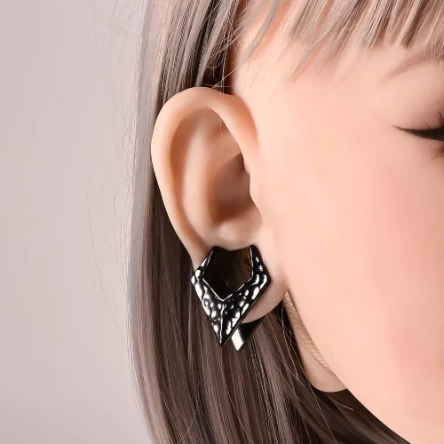 Vista 2 de Maxbott 1 par de tapones triangulares de acero inoxidable para orejas, túneles, aretes, dilatadores para expansor de orejas, joyería de piercing