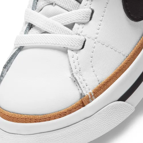 Vista 4 de NIKE Court Legacy DA5382-102 para niños pequeños