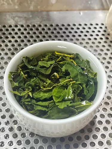 Vista 6 de Xin Qing Dayuling Oolong Tea Dayuling Tea Oolong Tea Taiwán Mountain Tea Taiwán White Tea Loose Leaf Tea Alishan Tea Formosa Oolong Mountain Tea