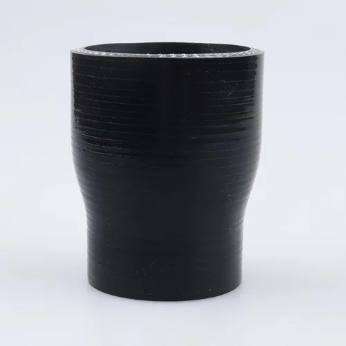 Vista 24 de AC PERFORMANCE ID de 1" a 1/2" (25mm a 13mm) Manguera de silicona recta reductora de 3 capas reforzada negra, 3" de longitud Negro