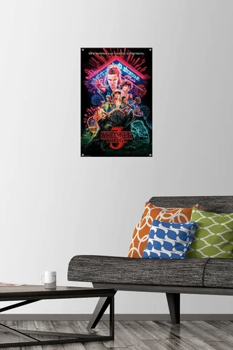 Vista 2 de Trends International Netflix Stranger Things: Season 3 - Póster de pared de una hoja, 14.72 x 22.37 pulgadas, paquete de póster y alfiler premium