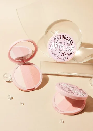 Vista 4 de Too Cool for School - Artclass por Rodin Highlighter #1 Glam