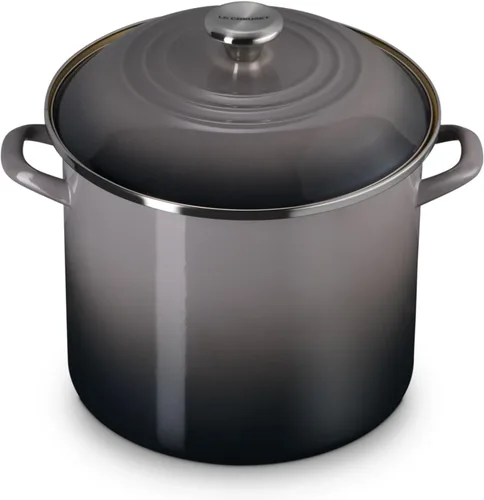 Vista 13 de Le Creuset - Olla tradicional esmaltada en acero, 12 cuartos de galón, Oliva con pomos de acero inoxidable