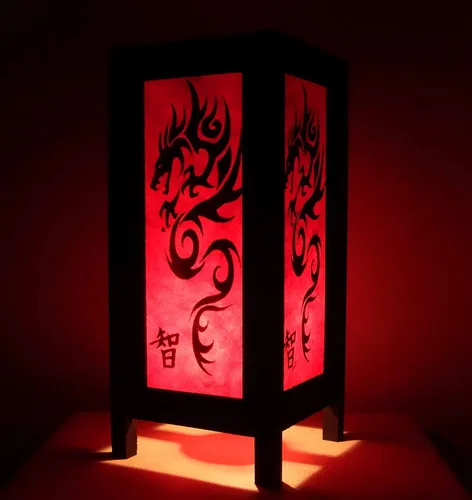 Vista 3 de RED BERRY THAILAND LANNA LAMP - Lámpara china vintage tailandesa hecha a mano, lámpara de mesa de madera oriental asiática negro dragón rojo lámpara