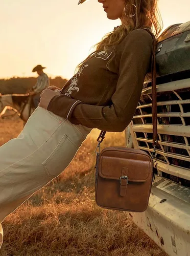 Vista 2 de Bolso bandolera pequeño de cuero vegano para mujeres y hombres, bolso cruzado vintage con ranuras para tarjetas