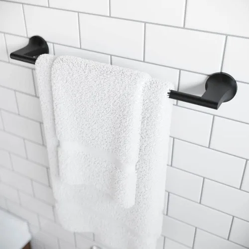 Vista 2 de Pfister Pfirst - Toallero moderno para baño, 18 pulgadas, montado en la pared, atornillado, acabado negro mate, BTBPFM1B
