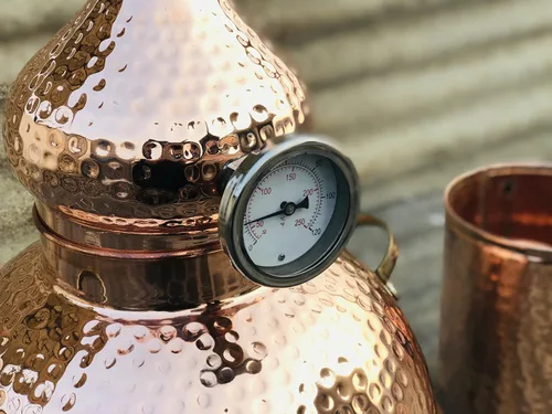 Vista 3 de 5 litros Alambique de cobre puro para whisky, aguardiente, aceites esenciales de Copperholic