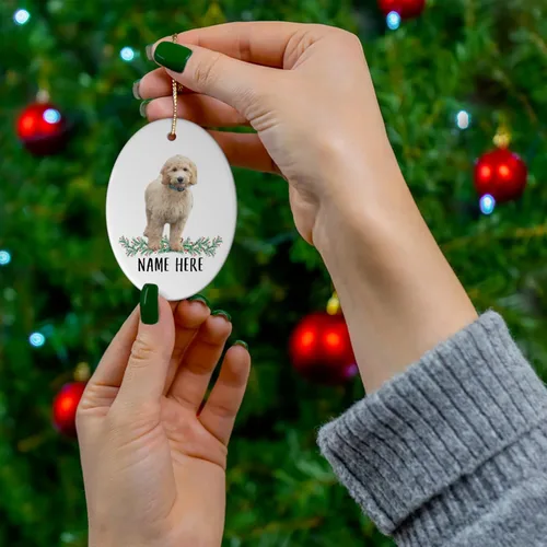 Vista 4 de Funny Goldendoodle Gold - Adornos para árbol de Navidad 2025, ovalados de cerámica