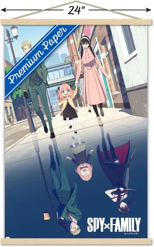 Vista 3 de Trends International Spy x Family - Póster de pared de arte familiar con llave, 22.37 x 34.00 pulgadas, paquete de impresión premium y colgador