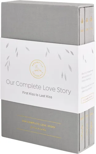 Vista 7 de Promptly Journals, Nuestra historia de amor Volumen 2: 21 a 40 aniversario (Gris, Lino) Diario de recuerdos de pareja