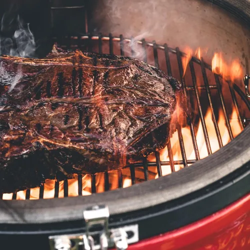 Vista 2 de Kamado Joe Classic Joe Series II - Parrilla de carbón de cerámica independiente de 18 pulgadas y ahumador con bisagra AirLift, ventilación superior