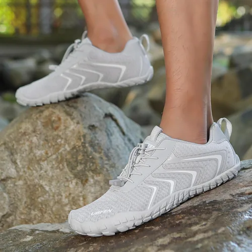 Vista 2 de UBFEN Zapatos acuáticos para natación, para hombre y mujer, para deportes de playa, secado rápido, descalzos para navegación, pesca, buceo, surf