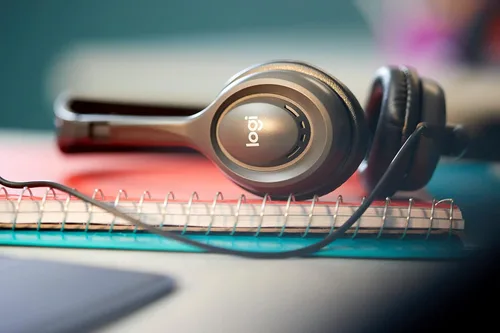 Vista 4 de Logitech H111 - Auriculares estéreo con conector de audio de 0.138 in, color negro
