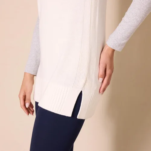 Vista 4 de Tienda Essentials Chaleco de suéter ultra suave para mujer (anteriormente ritual diario)