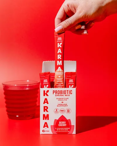 Vista 5 de Bolsa de Hidratación Probiótica Karma - Paquete de 6, Mezcla de Bebida en Polvo de Bayas y Cereza - Apoyo Inmunológico y de la Salud Intestinal Para