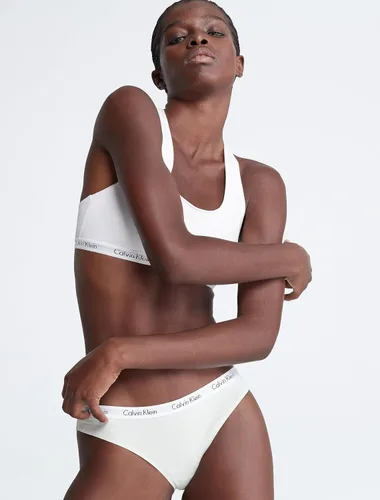 Vista 4 de Calvin Klein - Calzones bikini elásticos de algodón con logotipo de carrusel para mujer, paquete múltiple