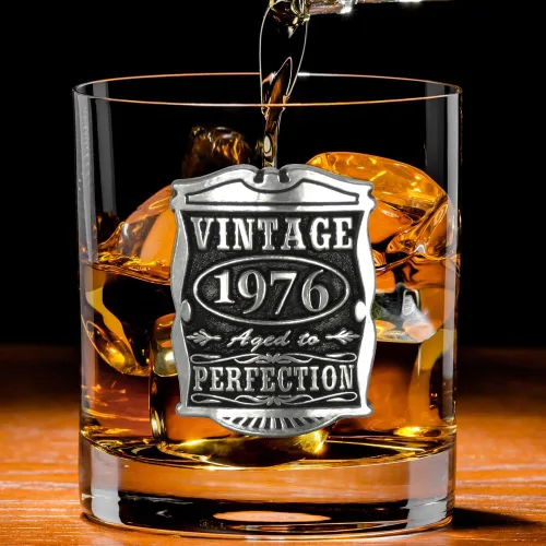 Vista 2 de English Pewter Company Vintage Years 1976 - Vaso de vidrio para 50 cumpleaños o aniversario, diseño de whisky Rocks, idea de regalo única