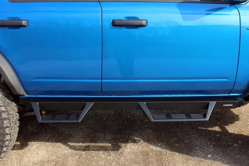 Vista 6 de Magnum RT Gen 2 Drop Steps - Estribos negros compatibles con Bronco 2021-2026 de 4 puertas