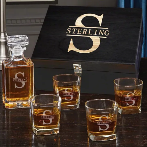 Vista 13 de Juego de decantador de whisky personalizado y vasos de whisky en caja hecha a mano