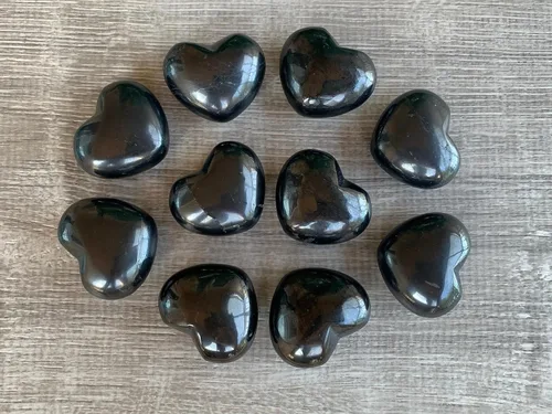 Vista 56 de Corazón hinchado de piedras preciosas al por mayor, corazones hinchados de piedras preciosas pulidas, piedra de palma de cristal, corazón de cristal