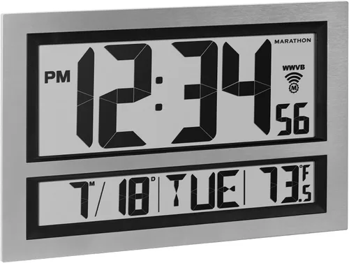 Vista 2 de Reloj MARATHON, modelo CL030025 Jumbo Atomic, de pared, con configuración y ajustes automáticos, con soporte y baterías incluidos