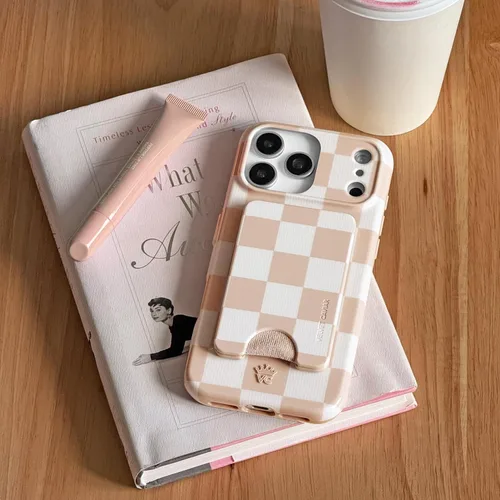 Vista 474 de VELVET CAVIAR Funda para iPhone 15, compatible con MagSafe, probada contra caídas de 10 pies, fundas protectoras de diseño, leopardo color rosa