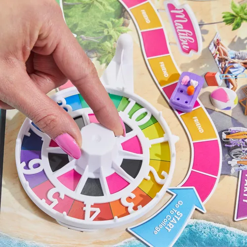 Vista 4 de Hasbro Games The Game of Life: Barbie Edition Juego de mesa A partir de 8 años 2 a 4 jugadores Divertidos juegos familiares para niños