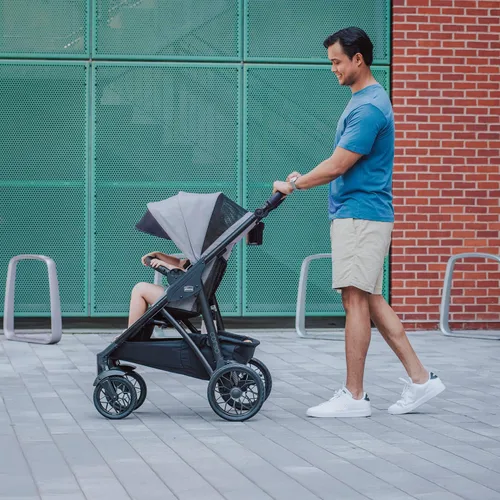 Vista 5 de Chicco Corso LE ClearTex Sistema de viaje modular, cochecito modular Corso LE con asiento y base KeyFit Max ClearTex para automóvil infantil