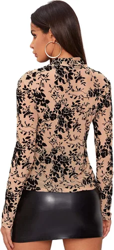 Vista 2 de SweatyRocks - Camiseta de malla traslúcida de manga larga, y estampado, floral, aterciopelada, para mujer
