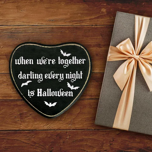 Vista 6 de Letrero de madera con forma de corazón gótico, cartel de «Every Night Is Halloween», arte de pared de madera gótico retro, decoración de placa