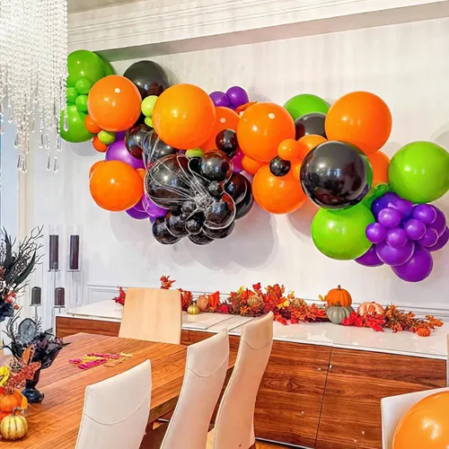 Vista 4 de 50 globos de Halloween, globos de 12 pulgadas, globos morados negros y anaranjados de 12 pulgadas, globos de confeti de murciélago, globos de látex