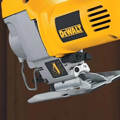 Vista 3 de DeWalt DW317 vs rompecabezas orbital