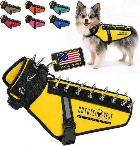 Vista 11 de CoyoteVest Chaleco Protector de Arnés para Perro, Accesorios Reflectantes para Perro con Picos para Proteger a tu Mascota de Ataques de Rapaces