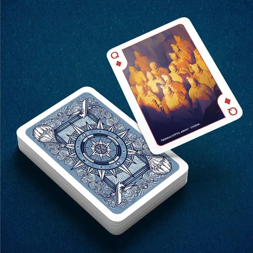 Vista 3 de Underdog Games Cartas de juego con temática de alrededor del mundo 52 piezas de impresionante arte personalizado Un destino único en cada carta