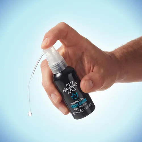 Vista 8 de King of Shaves Advanced Sensitive Sérum de afeitado para hombres Clear No Foam Shave Gel Suero híbrido, ayuda a reducir las quemaduras de afeitar