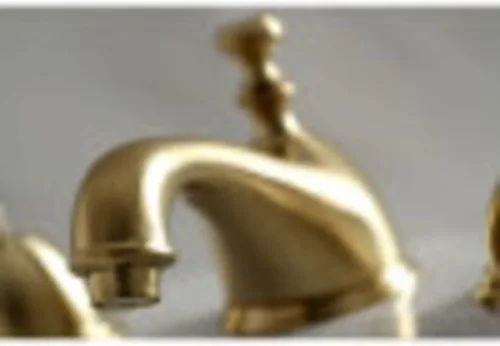 Vista 3 de Kingston Brass KS3967PX Grifo de baño extendido de 8 pulgadas, latón cepillado, 18.38 x 9.94 x 1.75 Cobrizo cepillado
