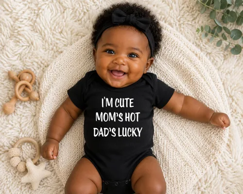 Vista 5 de CBTwear I'm Cute Mom's Hot Dad's Lucky Funny Baby Body Negro