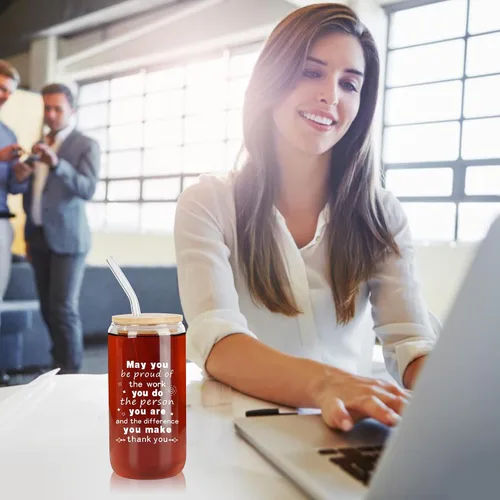 Vista 5 de 6 juegos de tazas de agradecimiento con la frase "May You Be Proud", regalos de agradecimiento para la semana del hogar, taza de vidrio con tapa