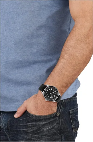 Vista 4 de Versace Reloj Hellenyium VE3A00120 para hombre, color negro, Acero inoxidable, Hellenyium