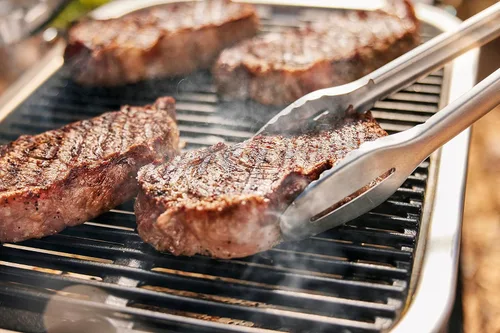 Vista 15 de Weber Lumin - Parrilla de barbacoa eléctrica compacta para exteriores, color negro - Ideal para espacios pequeños como patios, balcones y terrazas