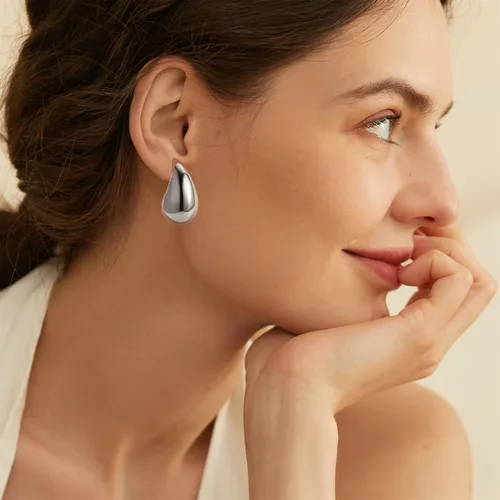Vista 2 de Aretes de lágrima para mujer, aretes de aro de oro para mujer, aretes de plata para mujer, aretes de tuerca de moda