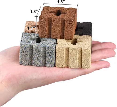 Vista 4 de RealPlus Medios de filtro para acuario, 40 piezas de ladrillo de cerámica biológica para acuarios marinos y de agua dulce, recipiente de filtro