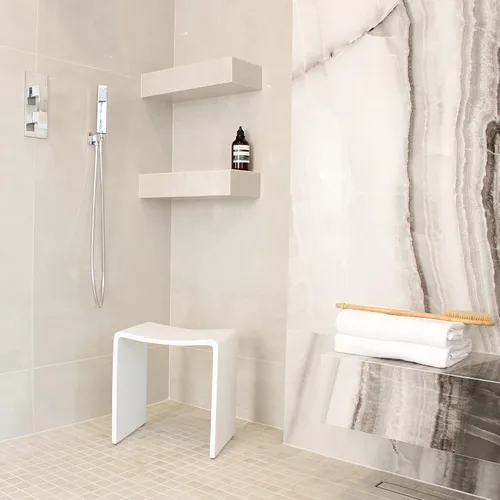 Vista 5 de Shower Buddy Taburete ligero para ducha y baño (hormigón mate)