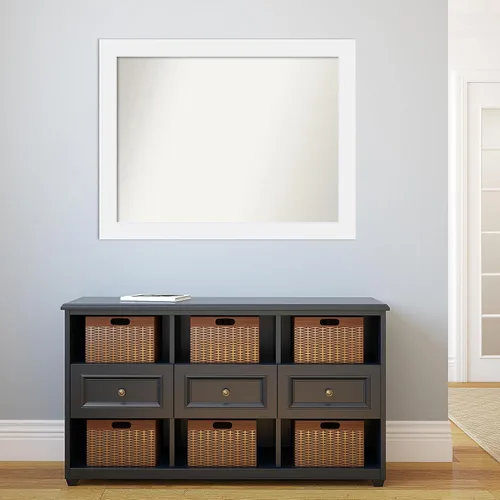 Vista 4 de Amanti Art Espejo personalizado, espejo de baño blanco Corvino, espejo de pared o espejo de tocador de baño sobre el fregadero (32 x 41 pulgadas)