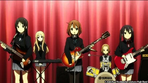 Vista 4 de K-On! Season Two, Collection 1 Blu-ray